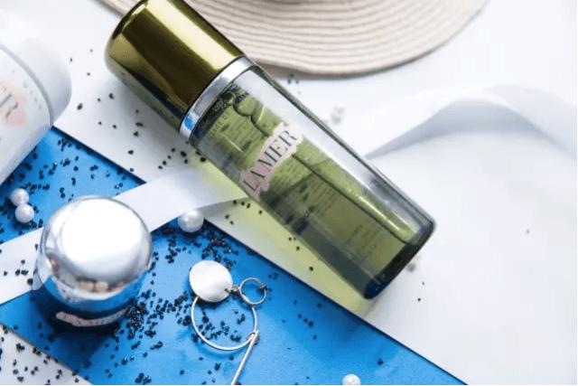 月分享｜天气太热颜值崩塌，看8位美容大咖用什么守护这张脸吧！