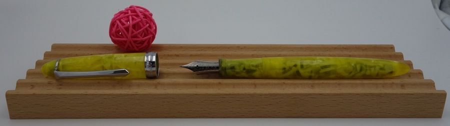 10元以内好用的钢笔测评,百元以内的十支钢笔评测