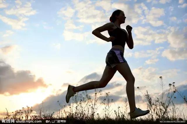 18岁女孩腹泻三天的住院记录,17岁女生得厌食症死亡