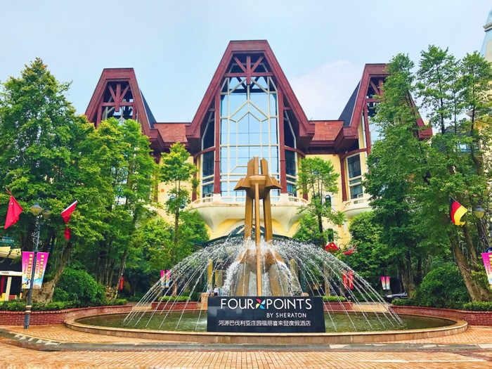 一个、两个非洲友人都晒中暑了，妈妈我要去巴伐利亚避暑