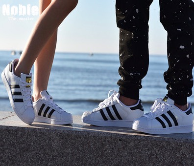 适合女孩穿的lbj鞋,夏季流行鞋子推荐