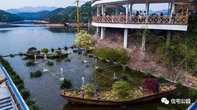 屋顶漏水怎么修补最简单的方法,房顶漏水用水泥补