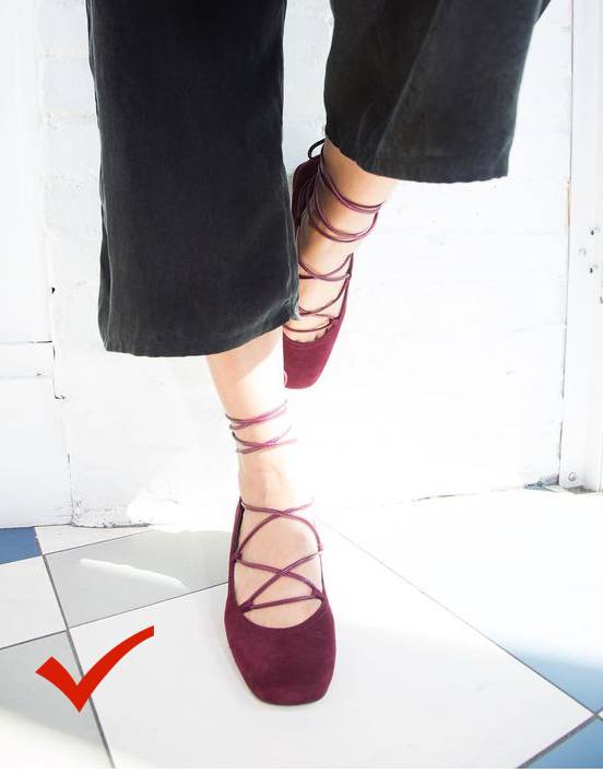 脚大脚宽脚背高穿什么鞋子好看,脚大脚宽穿什么高跟鞋显腿细
