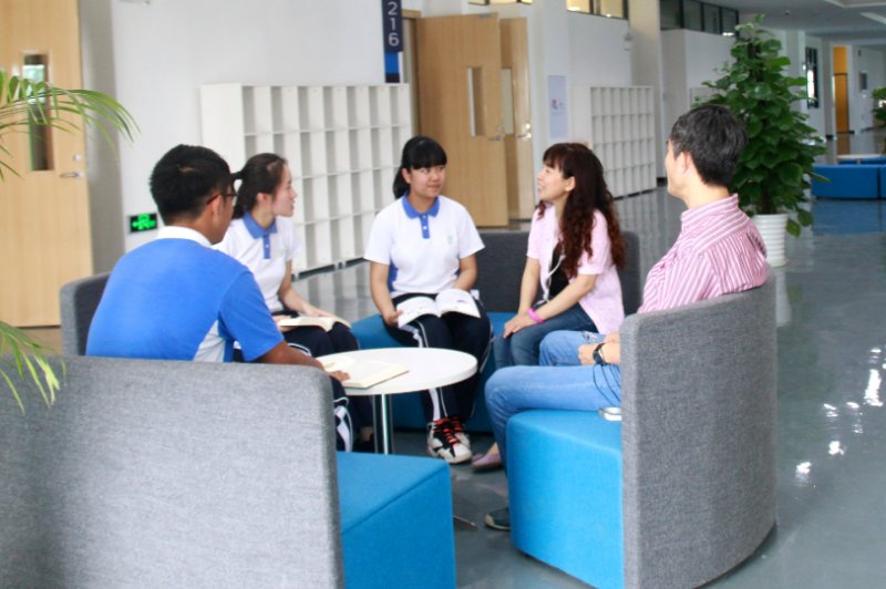 厚德书院：一所定制教育特色高中，做新高考改革的“深圳样本”