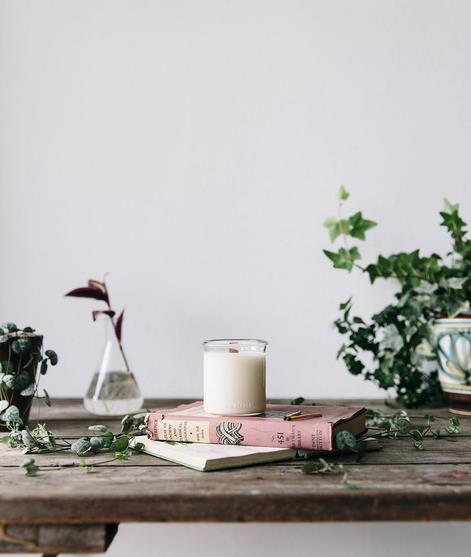 一家能买遍全球好物的小店，还要宣传“少则得”？