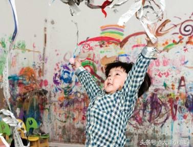 孩子犯了一次错误妈妈说不管了,孩子犯了错家长该打骂孩子吗