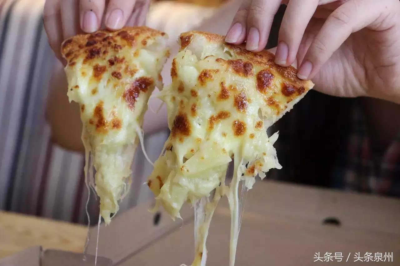 这家比萨届的扛把子，立誓要用榴莲比萨Plus席卷你的味蕾！