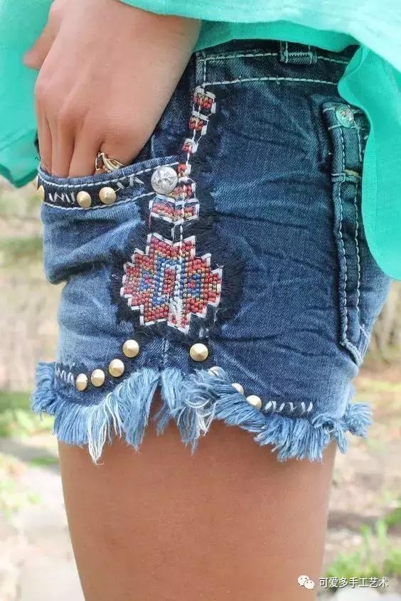 怎么让旧牛仔裤变时髦,过时旧牛仔裤处理