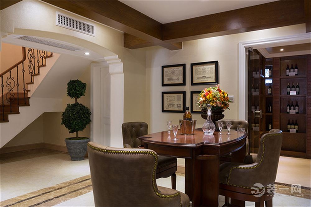 美式临湖别墅效果图,美式别墅外观石材效果图