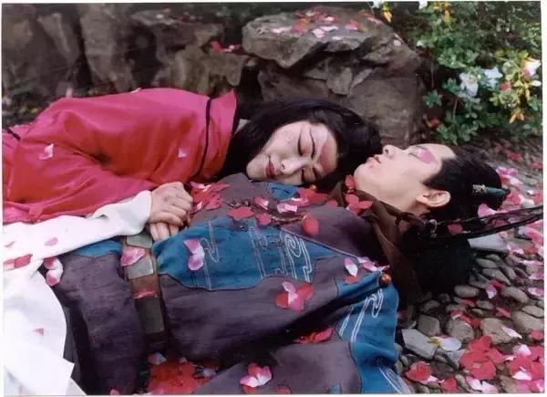 鹤顶红，断肠草，武侠剧中的奇门剧毒真的无药可解？