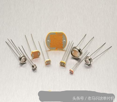 电感电容光敏电阻元器件,光敏电阻控制电路图讲解