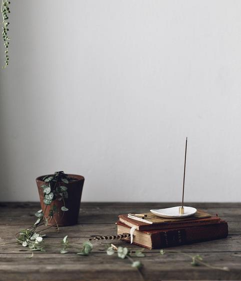 一家能买遍全球好物的小店，还要宣传“少则得”？