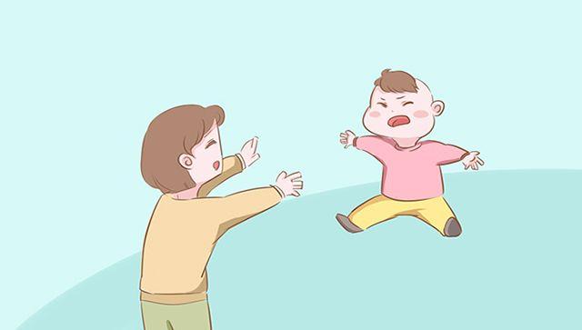 宝宝洗澡受凉了哭闹怎么办,孩子洗澡着凉了怎么办