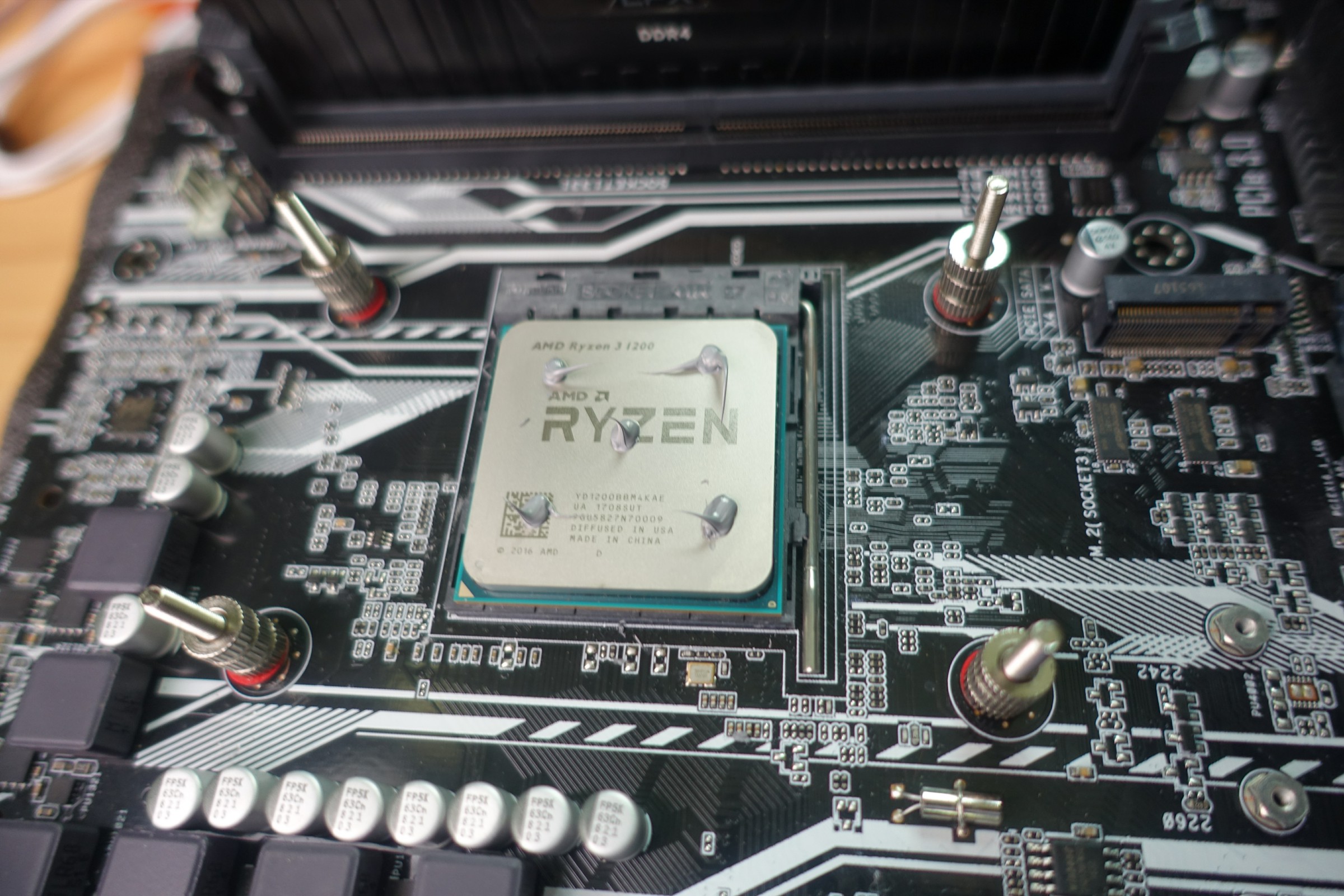 如何看待ryzen三代,ryzen32200g相当于几代i5