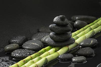 对家人多一点耐心和爱,对家人多点耐心