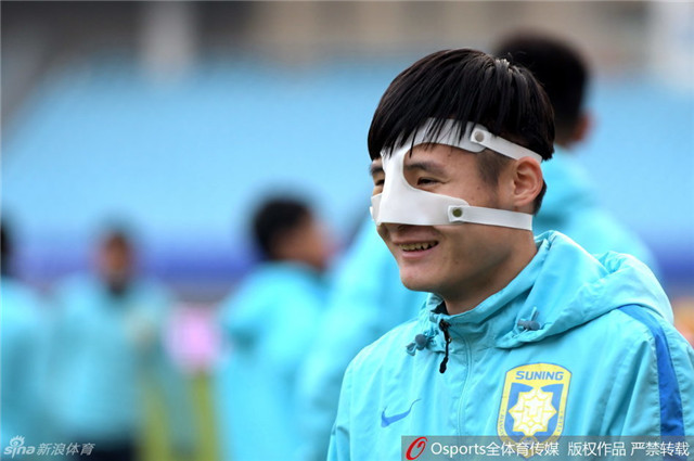 苏宁周云一脚停球,苏宁周云