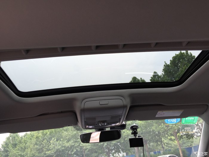 帕萨特330tsi精英版驾驶体验,帕萨特330tsi普通精英版评测