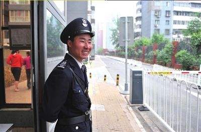 停车被堵怎么办一招解决,停车被堵快速解决的办法