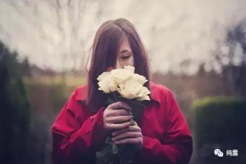 伊帕尔汗玫瑰纯露气味,洋甘菊纯露气味难闻正常吗