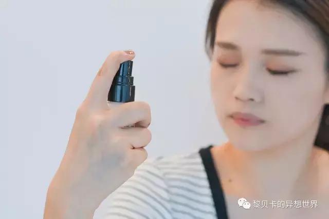 带妆补防晒正确方法,带妆怎么补防晒最好