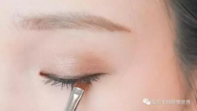 带妆补防晒正确方法,带妆怎么补防晒最好