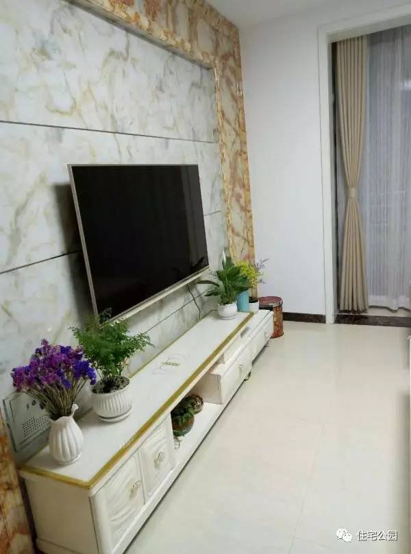 别再被装修公司骗了,如何做背景墙便宜也好看