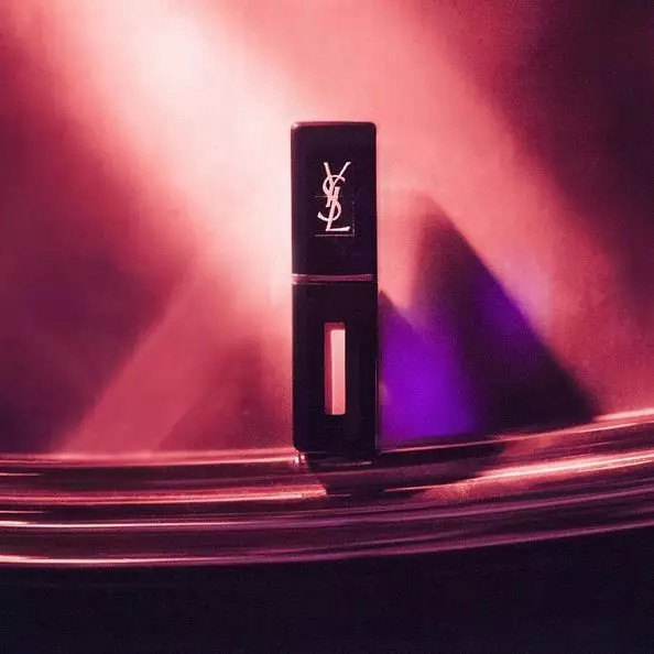 口红哪些斩男色,哪些口红颜色贴近斩男妆