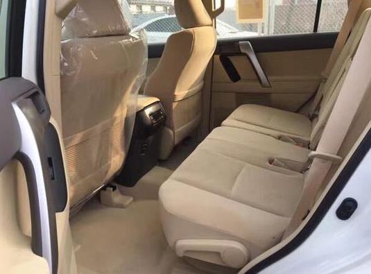 17款霸道2700豪华,丰田霸道进口17款27007座suv配置