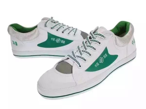 我们嫌弃的东西，怎么老是被外国人做火？