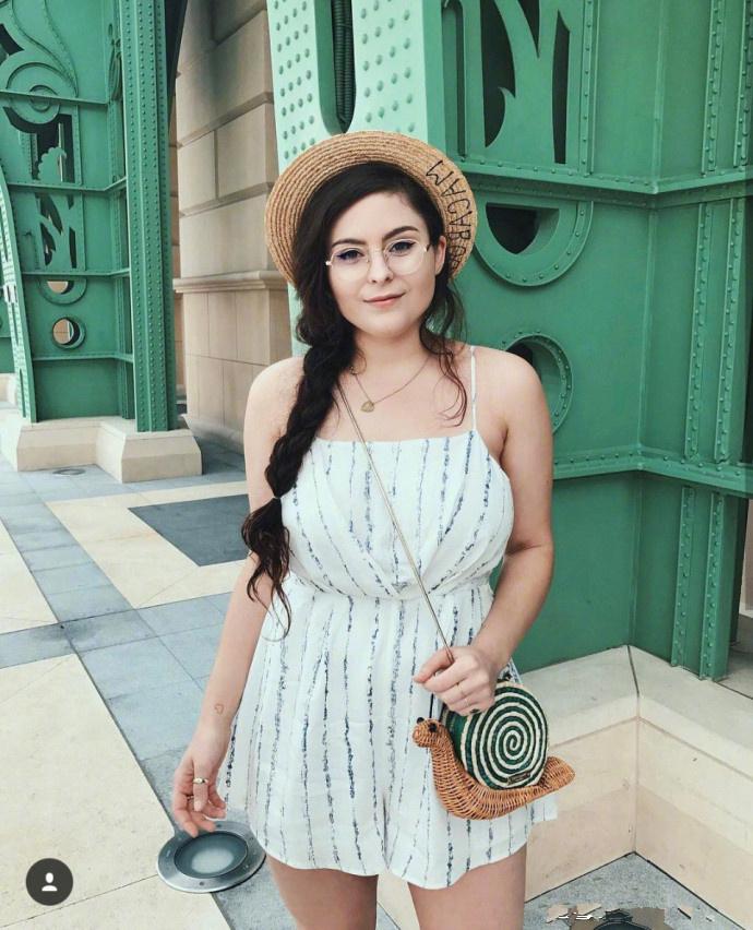 胖MM的完美搭配示范，打造气质女神范soeasy！