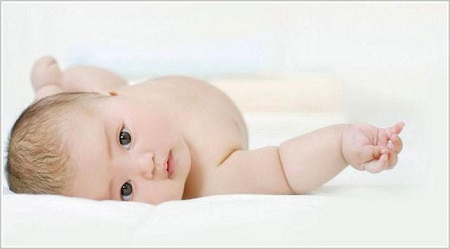 宝宝拒奶怎么解决,宝宝拒奶哭闹怎么办