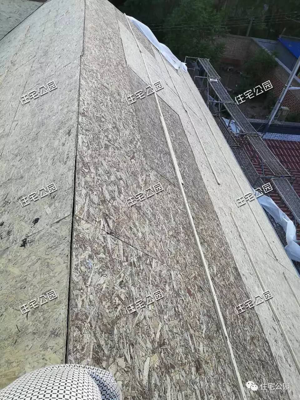 农村小伙花30万自己盖钢结构别墅,农村花30万建轻钢别墅