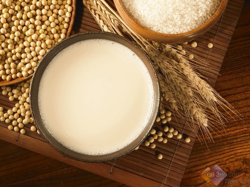 孕前期见红中后期需要关注什么,孕中后期关注事项