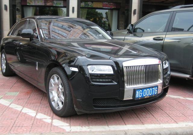 中国豪车最多的县城，劳斯莱斯58辆，宾利122辆，车牌更霸气