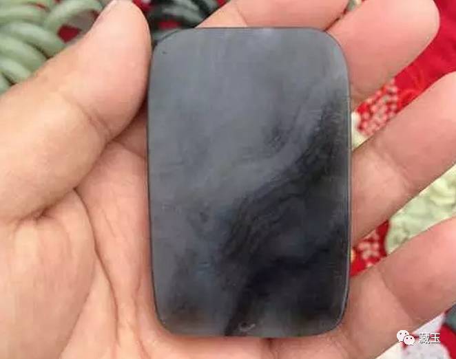 如何判断假翠青和田玉,精品翠青玉石造假