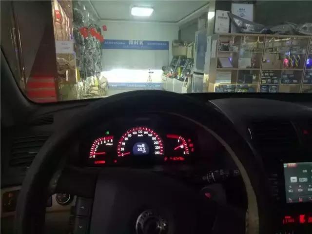 喀什戊彩车视界，起亚霸锐升级NHK优质改装部品，加强行车安全