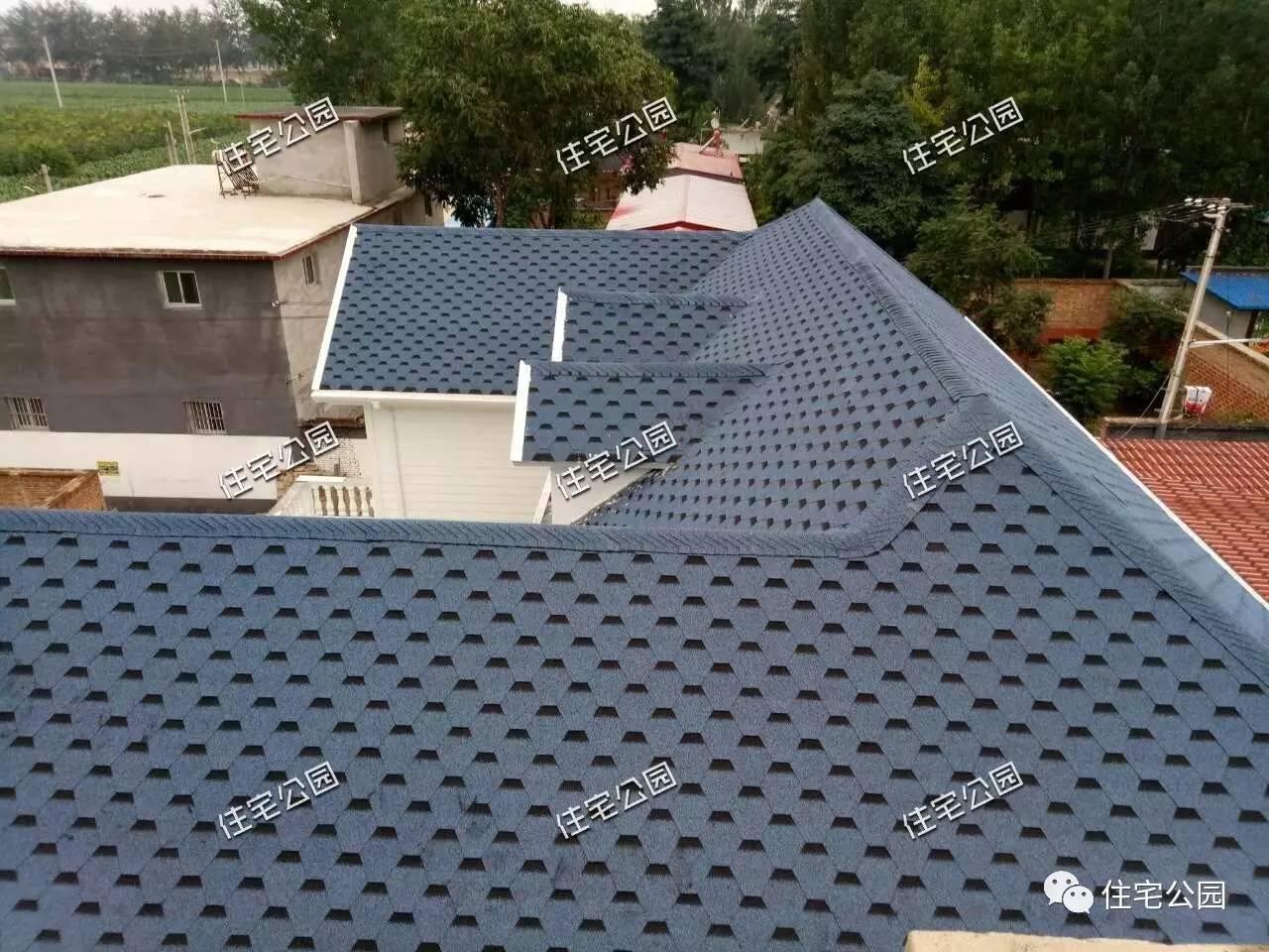 农村小伙花30万自己盖钢结构别墅,农村花30万建轻钢别墅