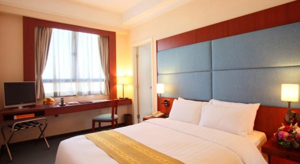 佛山市高明尖沙咀酒店,尖沙咀附近1000元左右的酒店