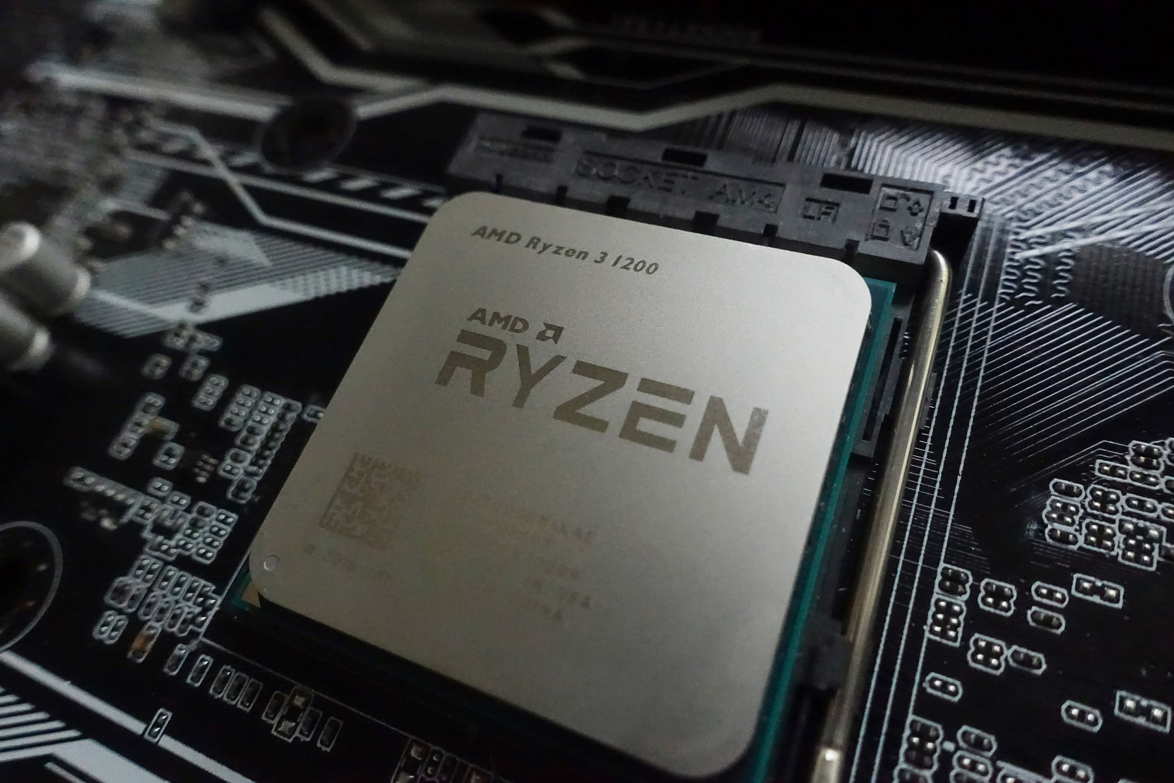 如何看待ryzen三代,ryzen32200g相当于几代i5