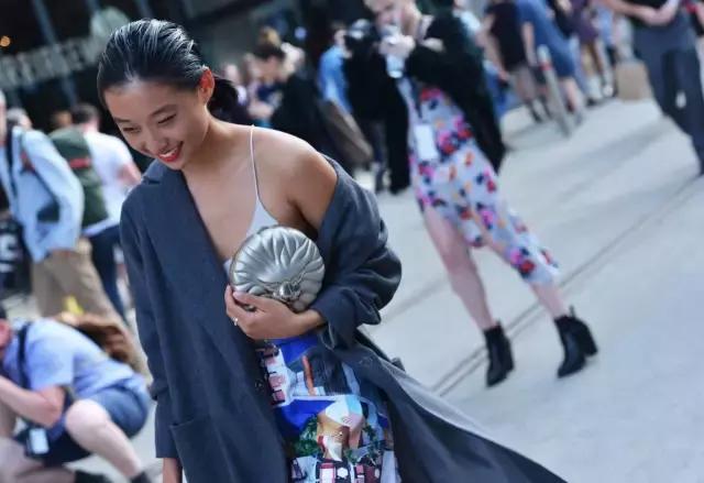 电视剧的大牌包包,扒一扒剧中女明星的包包