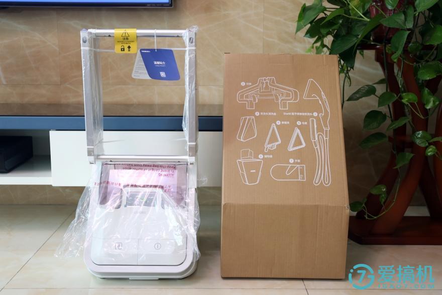 衣服皱皱巴巴没有熨斗怎么办,如何将皱巴巴衣服恢复原状呢