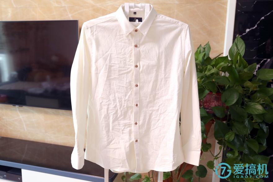 衣服皱皱巴巴没有熨斗怎么办,如何将皱巴巴衣服恢复原状呢