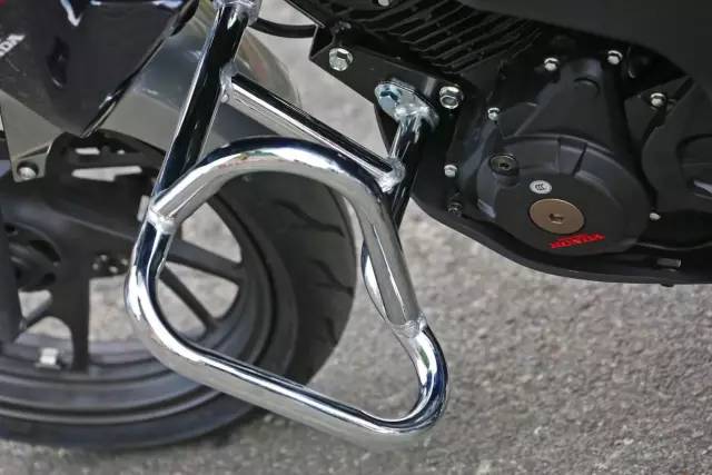 五羊本田猛鸷cb190x有时钟显示吗,猛鸷190对比新大洲本田cb190x