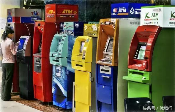 在泰国银行卡能换钱吗,泰国普吉岛机场附近换钱
