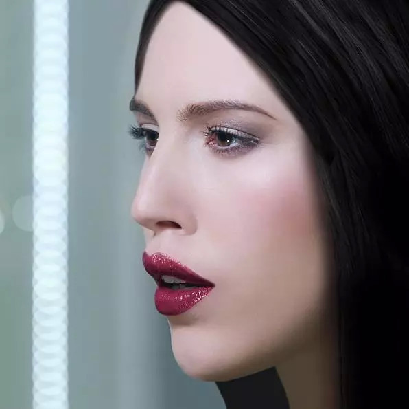 口红哪些斩男色,哪些口红颜色贴近斩男妆