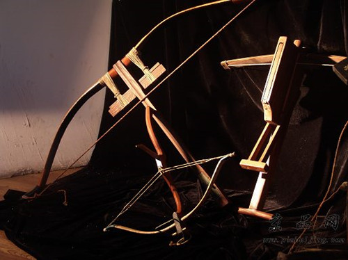 聚元号传统牛角反曲弓制作,聚元号牛角弓制作