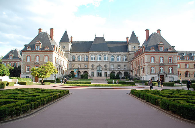 法国靠什么成为五常的,法国成为第一强国吗