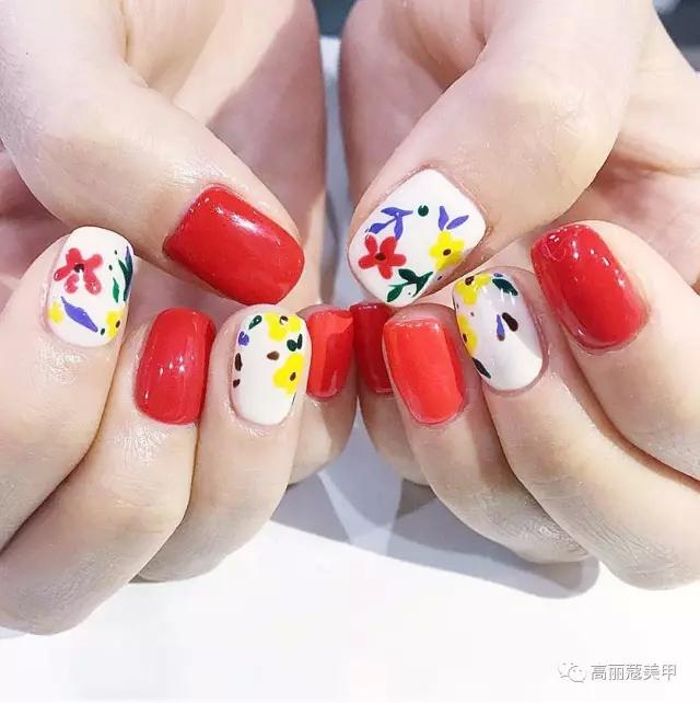 美甲推荐款式仙女,美甲推荐小花