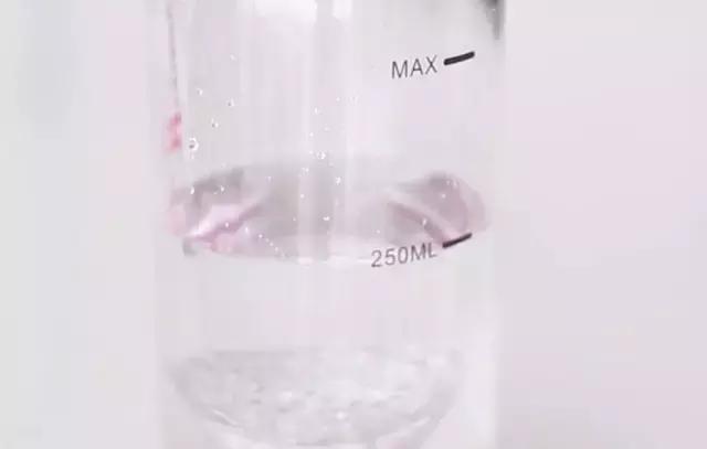 一款神奇高科技富氢水杯,能造水的神奇水杯