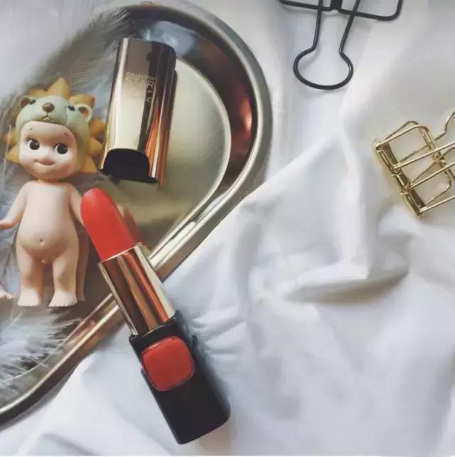 ysl什么产品值得买,跟ysl同等价位的牌子